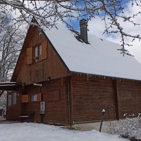 Uno Chalet Nel Bosco Villa Lama Mocogno Exteriör bild