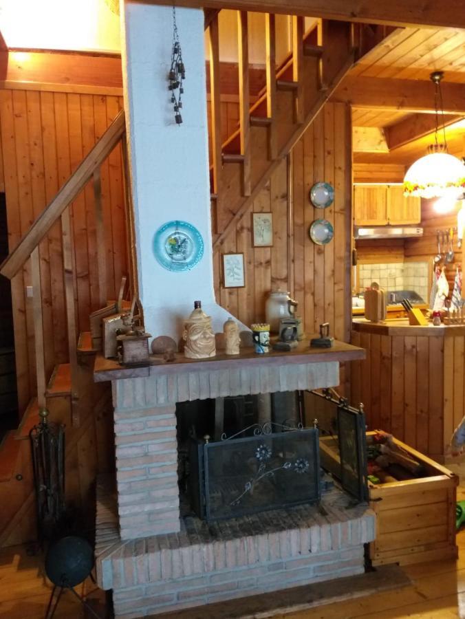 Uno Chalet Nel Bosco Villa Lama Mocogno Exteriör bild